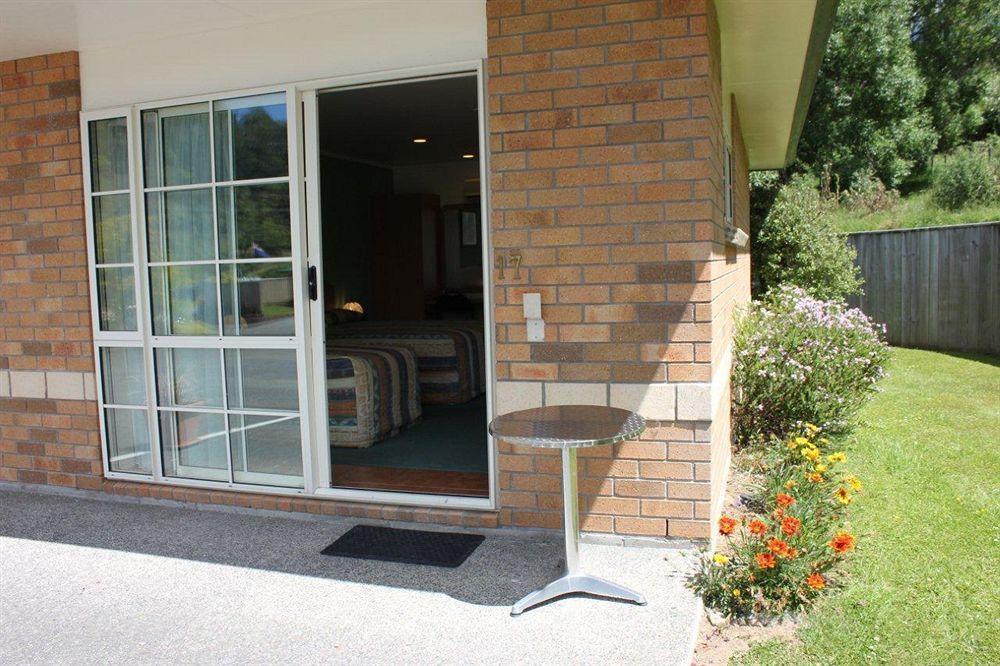 Aspen Court Motel Taihape Extérieur photo